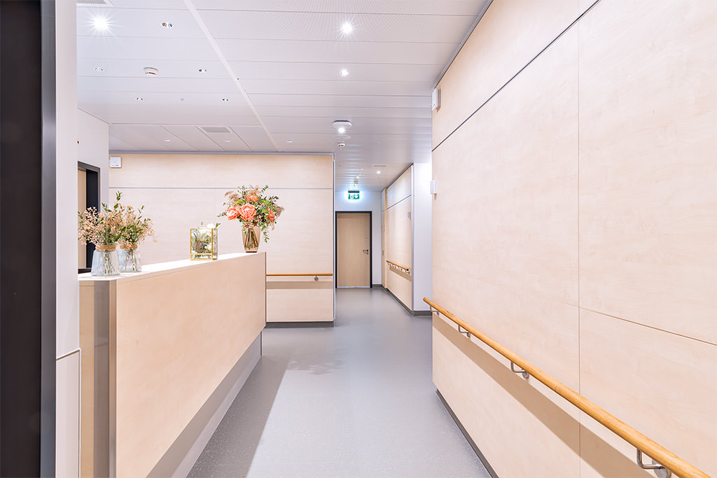 Moderner Innenraum Reha Klinik Bodan